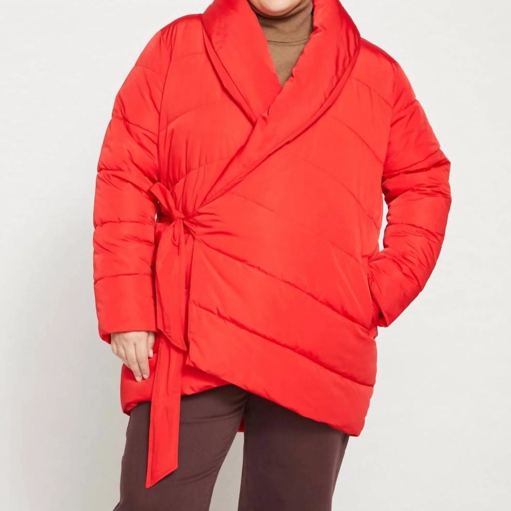 Universal Standard Kanda Puffer Wrap Coat in Vermilion Red - S (14/16) - NEW